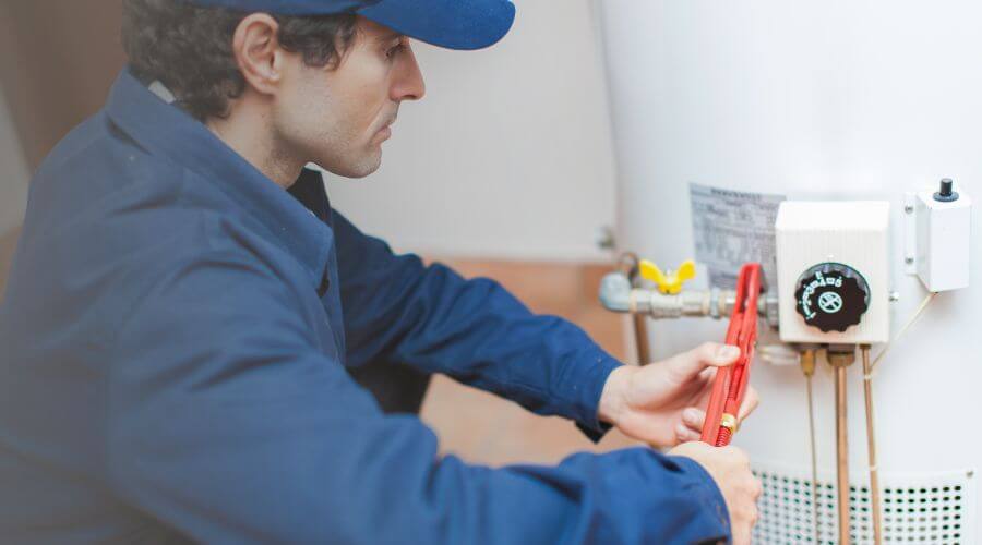 Professional Tankless Water Heater Installation in Rankin, IL